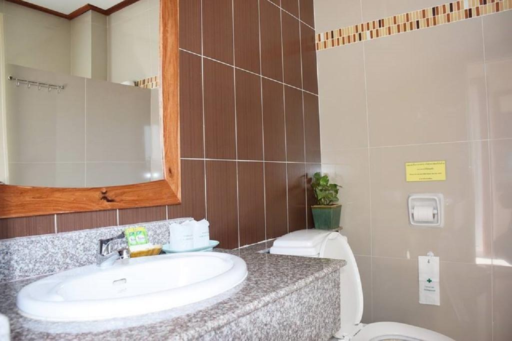 Np Residence Nakhon Phanom Zimmer foto