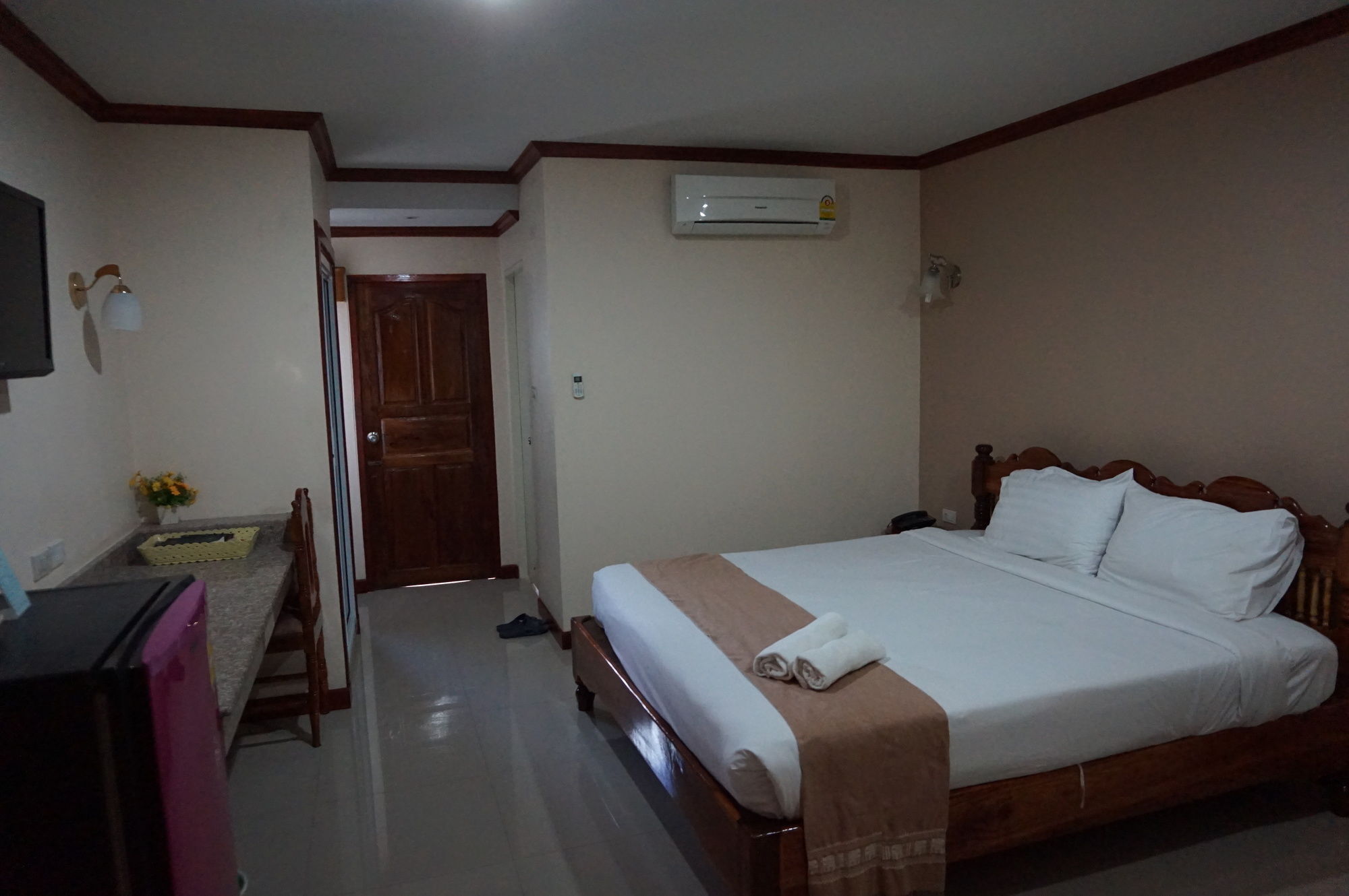 Np Residence Nakhon Phanom Exterior foto